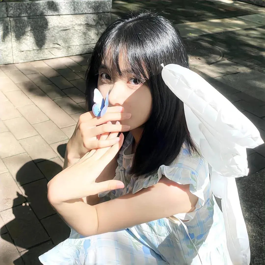 艾米丽·布莱尔的秘密电影海报